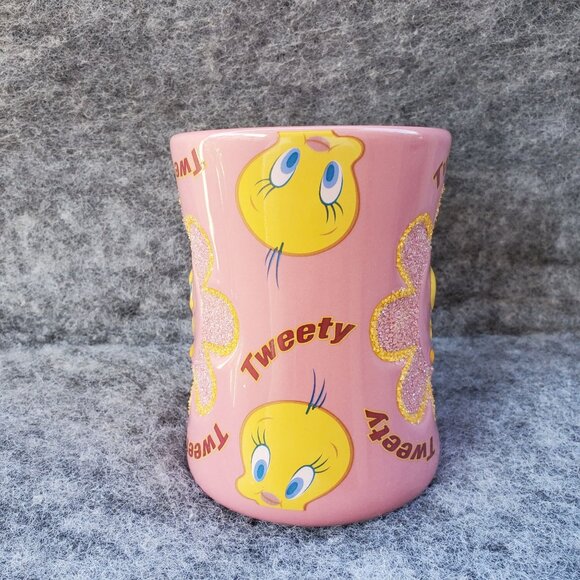 Tweety Bird Warner Bros Looney Tunes Six Flags Oversized Coffee Mug Pink Sparkle - Picture 1 of 7